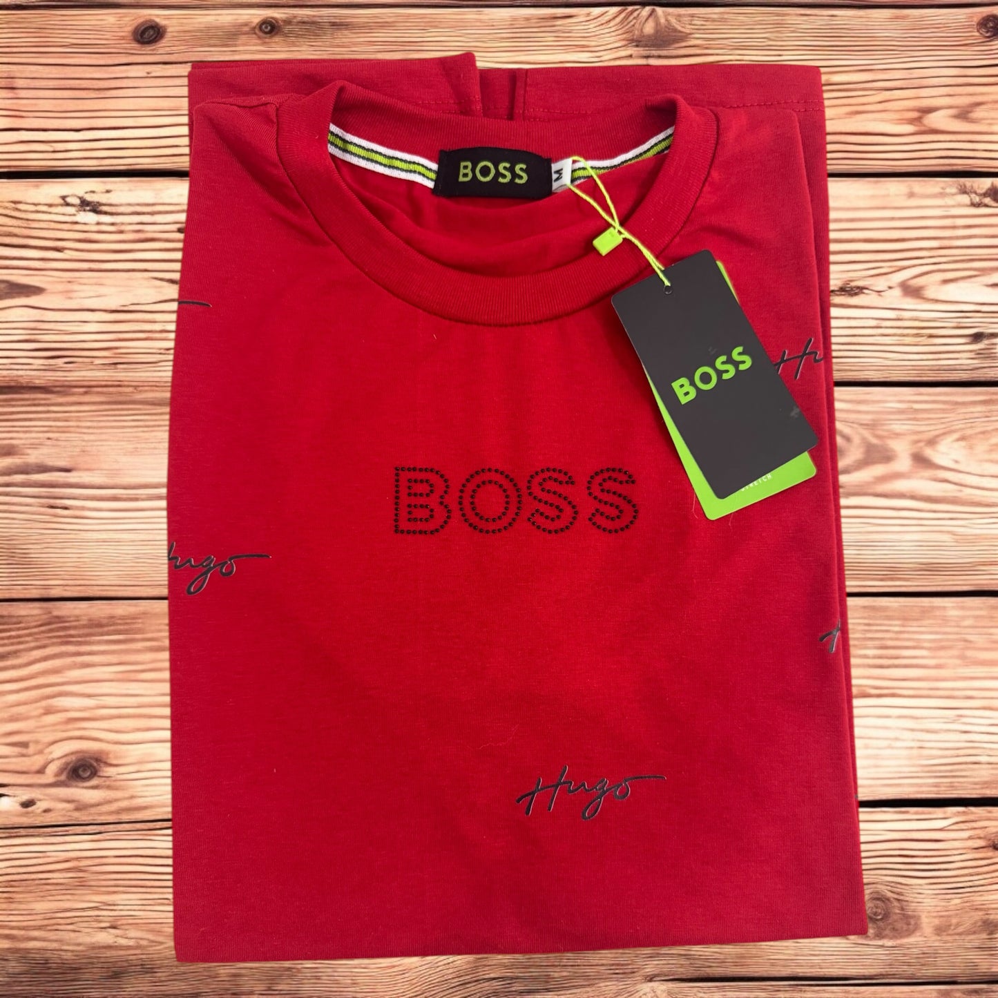 T-SHIRT PREMIUM CON DISEÑO DE PIEDRAS Y ESTAMPADO