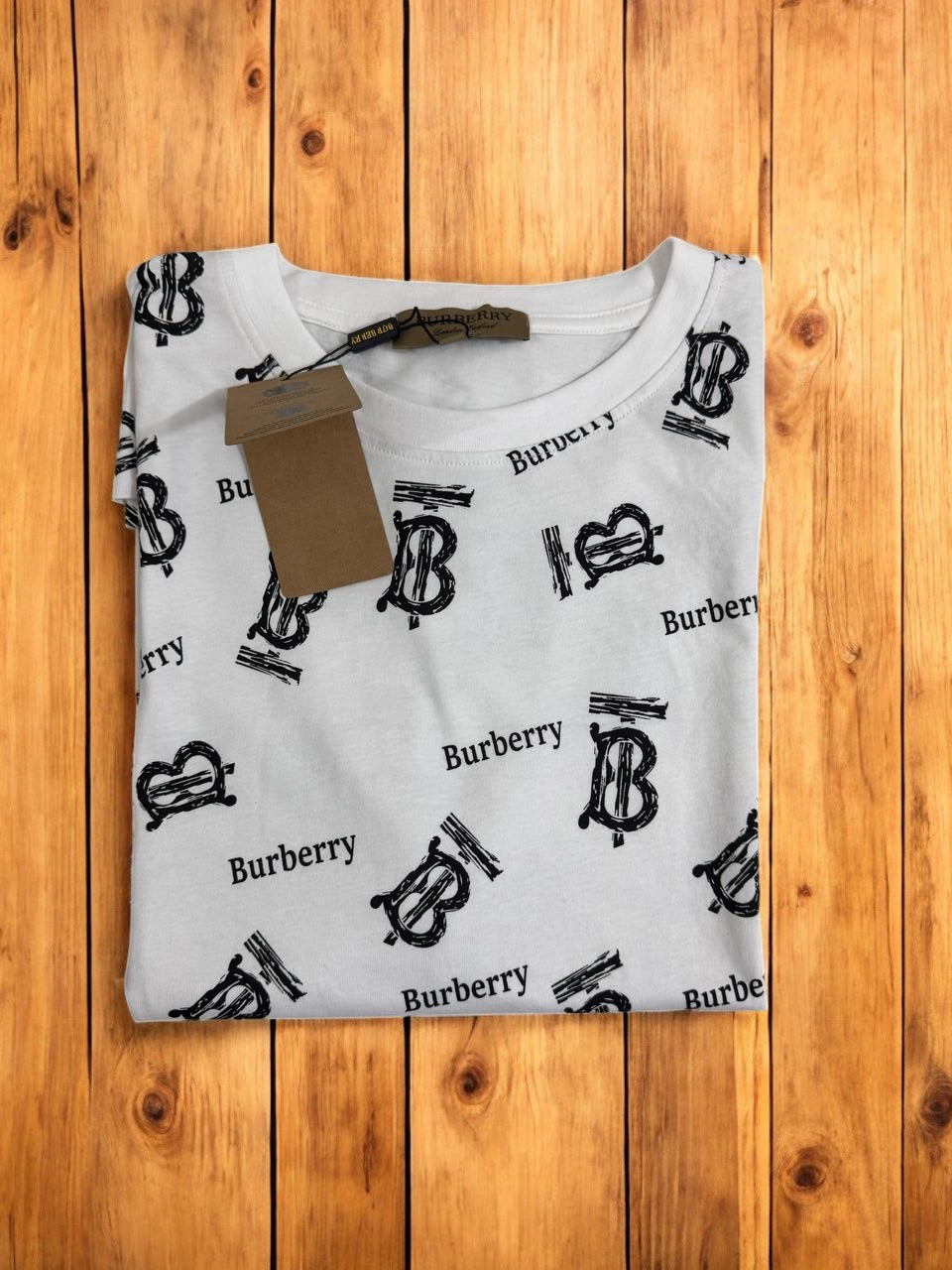 Playera con estampado artístico all-over – Street Code Edition 🎨🖤